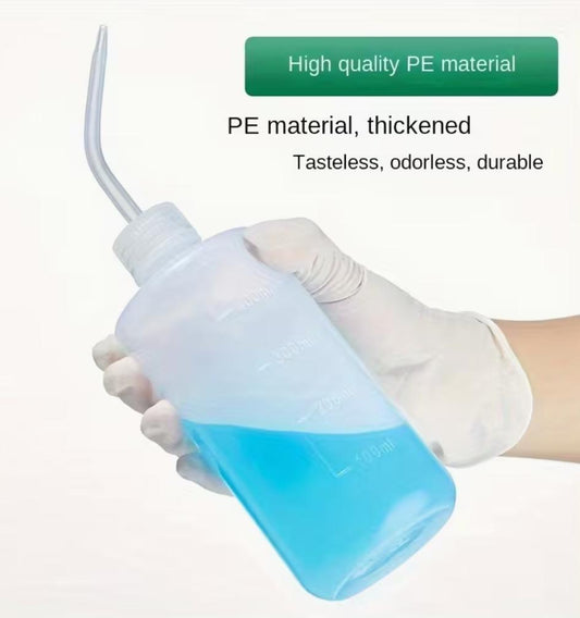 500ML Kavisli Ağızlı Plastik Yıkama Şişesi, Dereceli Laboratuvar Sıkma Şişesi